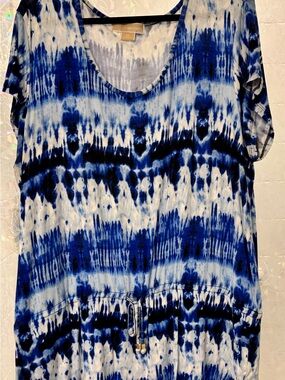 MICHAEL Michael Kors Blue and White Tie-Dye Scoop Neck Tunic
